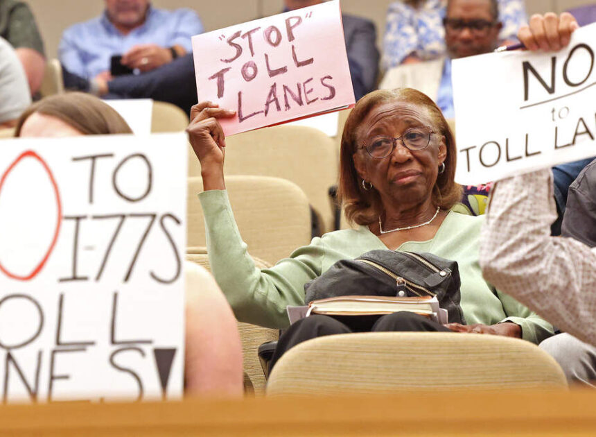 Charlotte revives I-77 toll lanes to SC line after legislature required payback