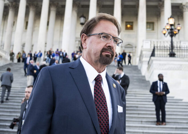US House votes nearly unanimously to censure NC’s Chuck Edwards as he looks on