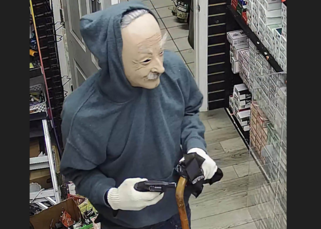 Tenacious officer suffers head injury tackling robbery suspect, NC police say