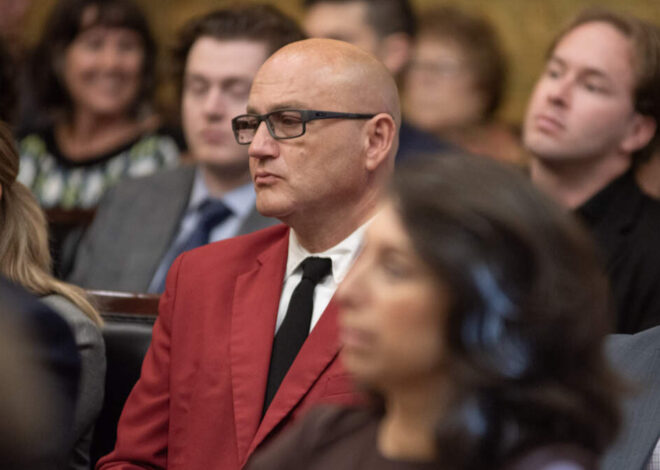 Hoskins found in contempt of court; reverses himself on Missouri’s gerrymandered map