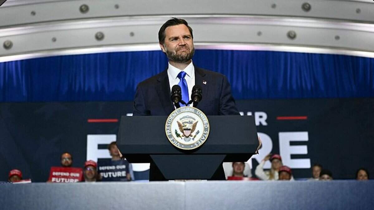 JD Vance makes pitch to undecided voters, bashes Roy Cooper at NC midterm rally
