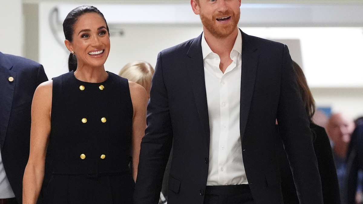‘SNL UK’ Parodies Prince Harry and Meghan Markle’s Move Back to England
