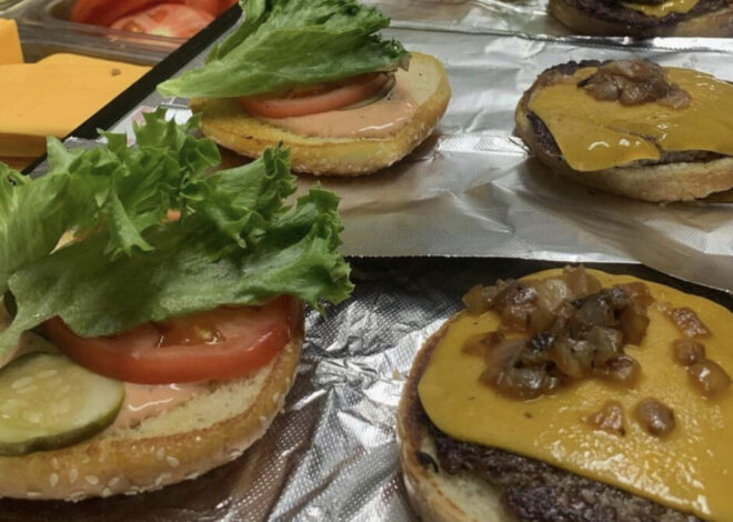 Charlotte burger joint to close as owners seek ‘a different direction’