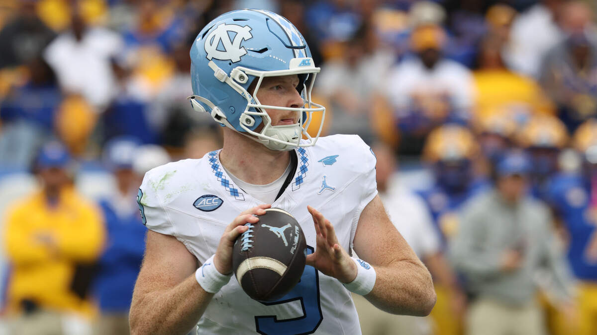 UNC quarterback catches ‘hotel breakfast’ stray on ESPN broadcast
