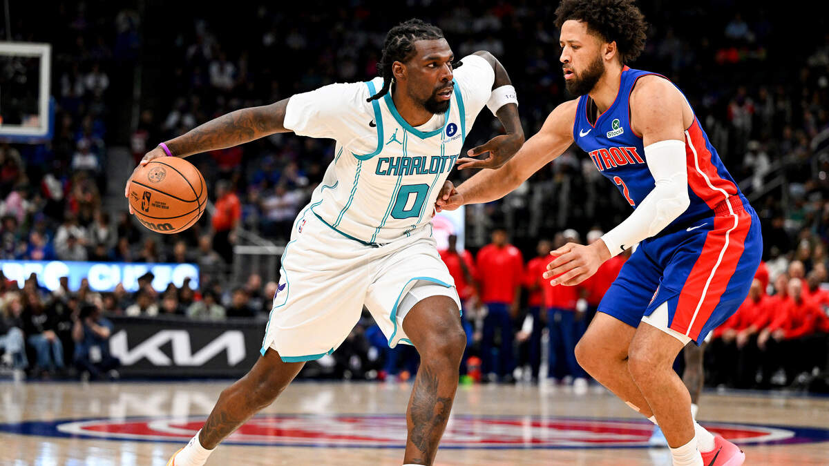 Hornets head coach Charles Lee benched Naz Reid at halftime. Here’s why
